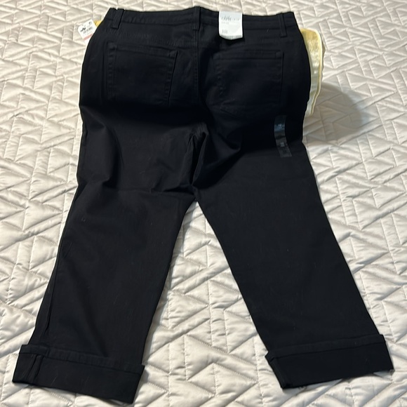 Style & Co Capri - Picture 4 of 11